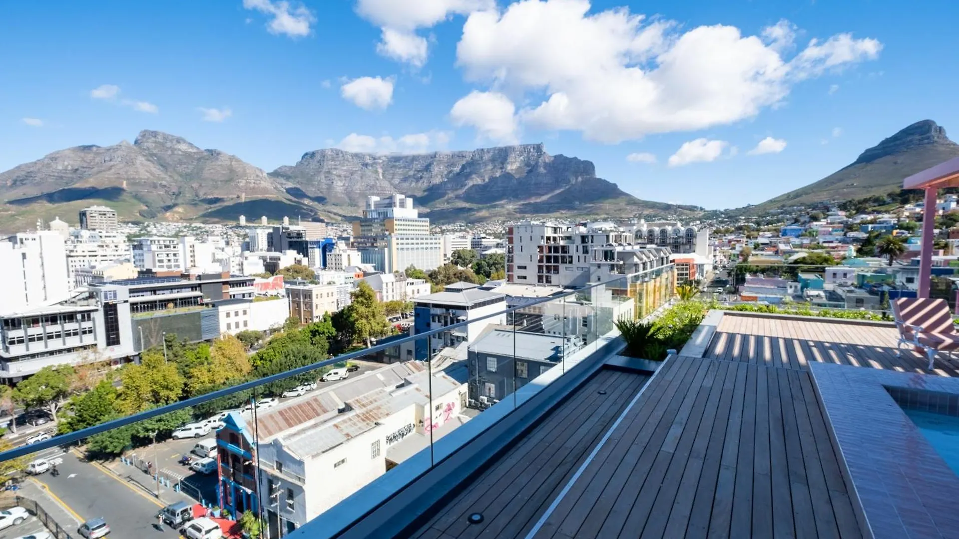 The Rose509: City Centre Stylish Studio Apartment Cape Town