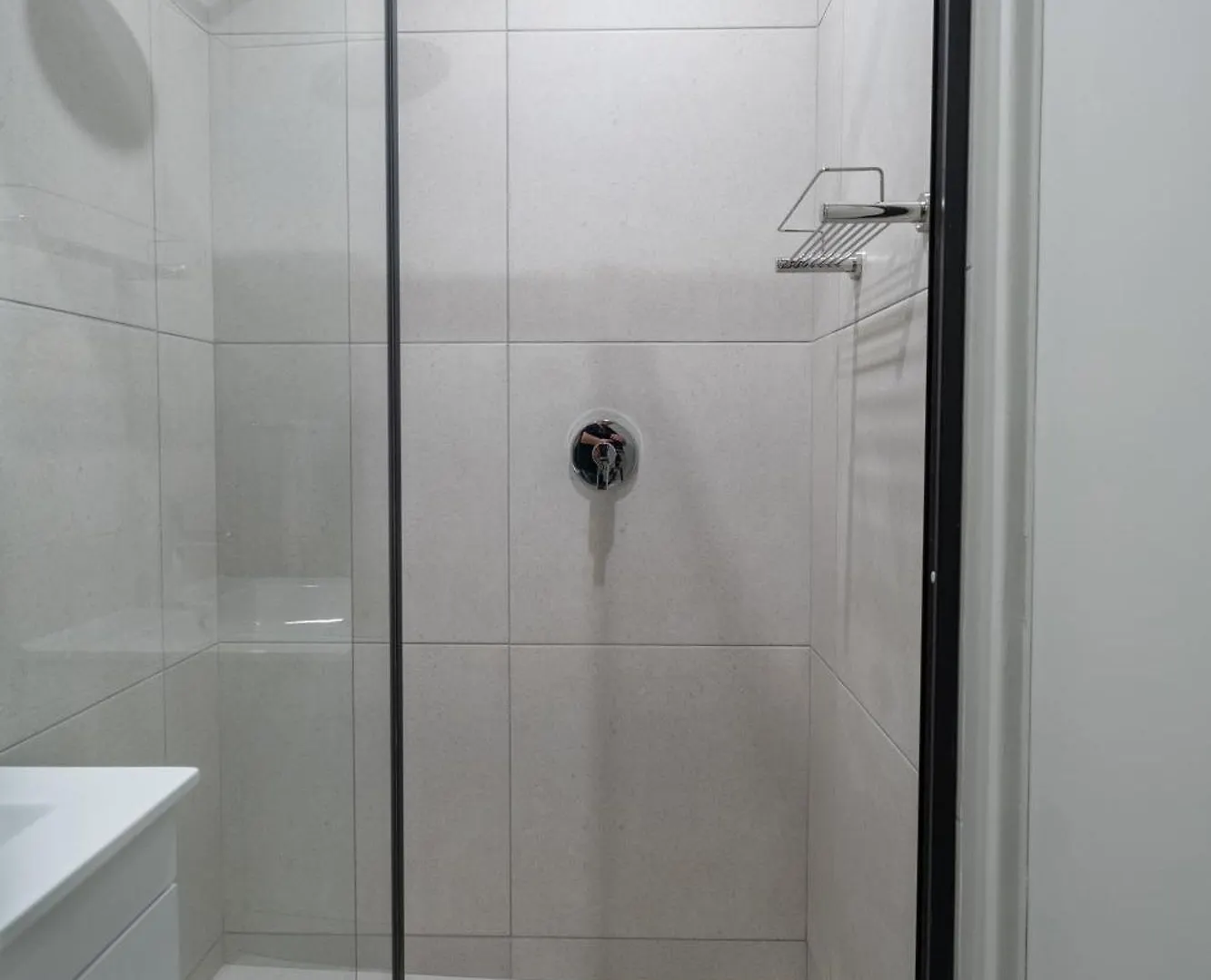 The Rose509: City Centre Stylish Studio Apartment Cape Town