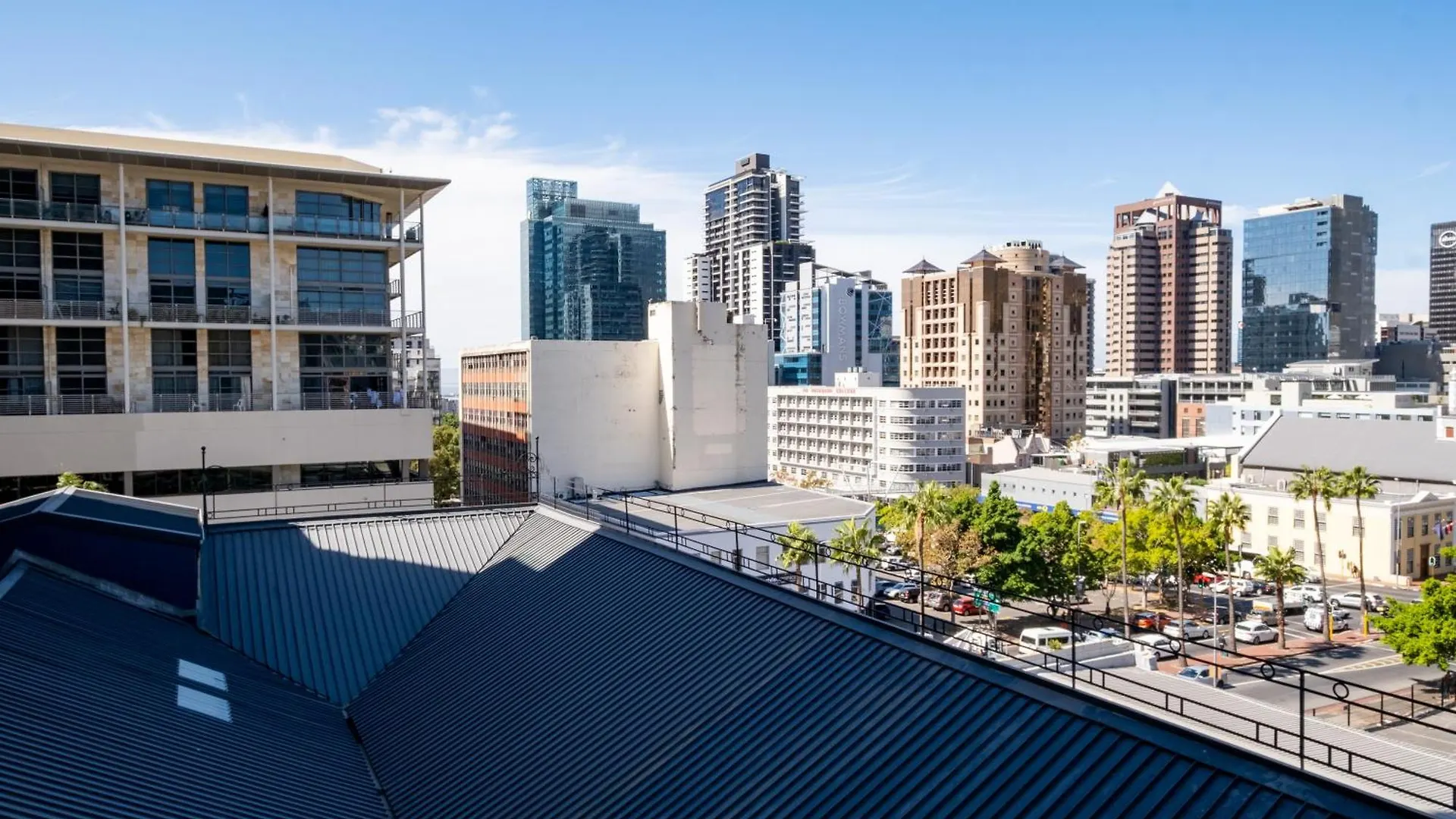 The Rose509: City Centre Stylish Studio Apartment Cape Town